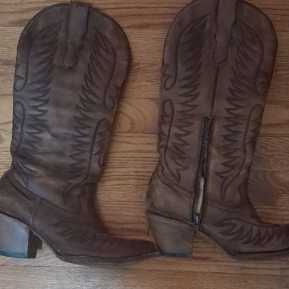 Corral Turquoise Handcrafted Boots